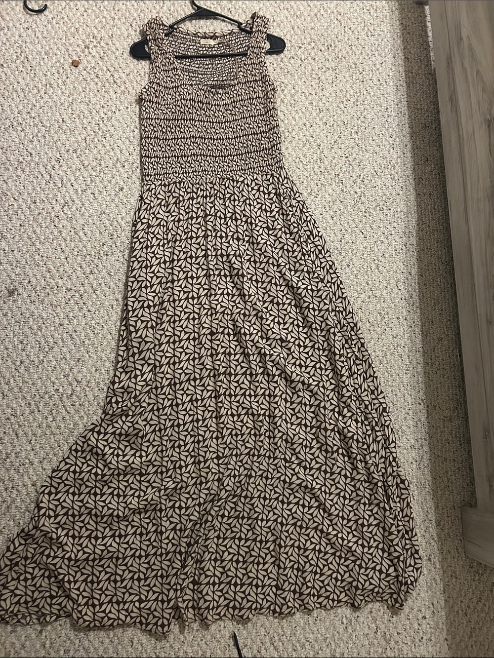 Faherty Brown and Cream Leaf-Print Maxi Dress